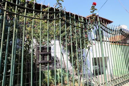 Casa à venda com 300m², 3 quartos e 2 vagasFachada