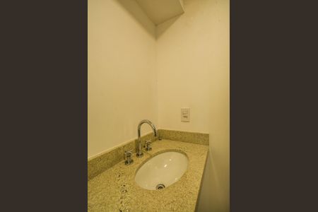 Apartamento à venda com 128m², 3 quartos e 3 vagasBanheiro da Suíte 1