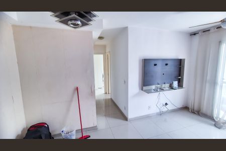 Apartamento à venda com 46m², 2 quartos e sem vaga Apartamento à venda com 46m², 2 quartos e sem vagaSala