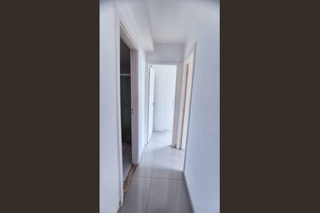 Apartamento à venda com 46m², 2 quartos e sem vaga Apartamento à venda com 46m², 2 quartos e sem vagaCorredor para os quartos