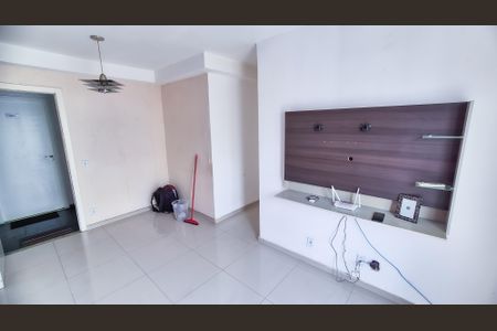 Apartamento à venda com 46m², 2 quartos e sem vaga Apartamento à venda com 46m², 2 quartos e sem vagaSala