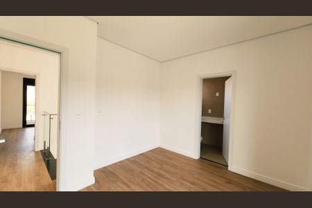 Casa de condomínio à venda com 171m², 3 quartos e 4 vagas Casa de condomínio à venda com 171m², 3 quartos e 4 vagasQuarto Suíte