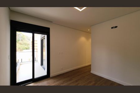 Casa de condomínio à venda com 171m², 3 quartos e 4 vagas Casa de condomínio à venda com 171m², 3 quartos e 4 vagasSuíte 3