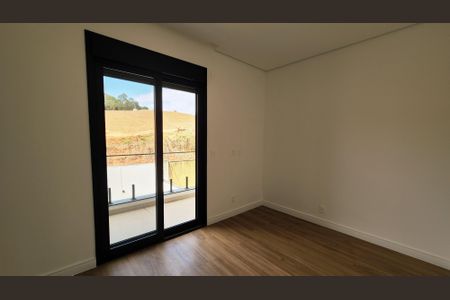 Casa de condomínio à venda com 171m², 3 quartos e 4 vagas Casa de condomínio à venda com 171m², 3 quartos e 4 vagasQuarto 2 - Suíte