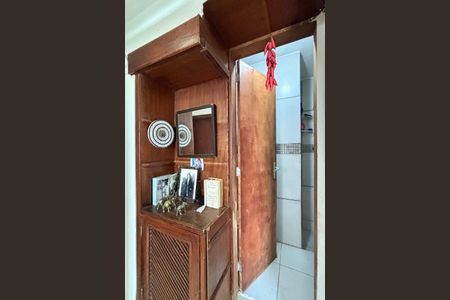 Apartamento para alugar com 210m², 4 quartos e 2 vagas Apartamento para alugar com 210m², 4 quartos e 2 vagasBanheiro 2