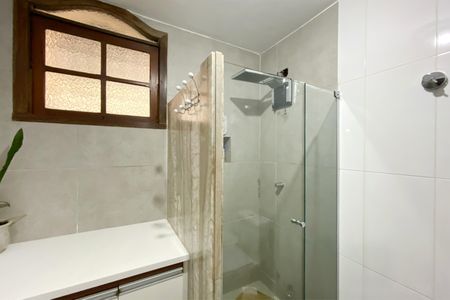 Apartamento à venda com 185m², 4 quartos e 2 vagasBanheiro Social 2