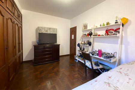 Apartamento à venda com 185m², 4 quartos e 2 vagasQuarto 2