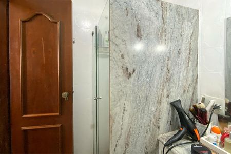 Apartamento à venda com 185m², 4 quartos e 2 vagasBanheiro Social 1