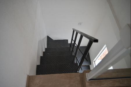 Apartamento para alugar com 82m², 2 quartos e 1 vagaEscada