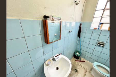 Casa à venda com 79m², 3 quartos e 3 vagasBanheiro Social