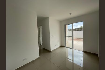 Sala de apartamento para alugar com 2 quartos, 93m² em Jardim da Gloria, Cotia
