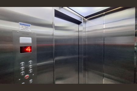 Apartamento para alugar com 70m², 2 quartos e sem vagaÁrea comum