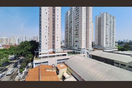 Apartamento para alugar com 70m², 2 quartos e sem vagaVista