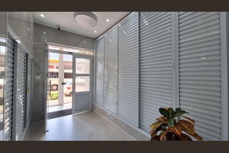 Apartamento para alugar com 70m², 2 quartos e sem vagaÁrea comum