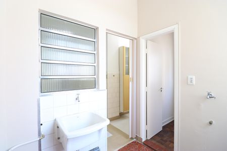 Apartamento para alugar com 70m², 2 quartos e sem vagaÁrea de Serviço