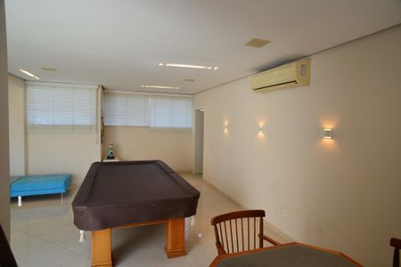 Casa de condomínio à venda com 1370m², 5 quartos e 10 vagasSala 3