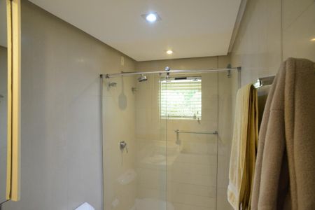 Casa de condomínio à venda com 1370m², 5 quartos e 10 vagasBanheiro da Suíte 3