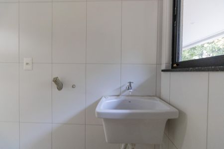 Apartamento à venda com 84m², 2 quartos e 1 vaga Apartamento à venda com 84m², 2 quartos e 1 vagaÁrea de Serviço