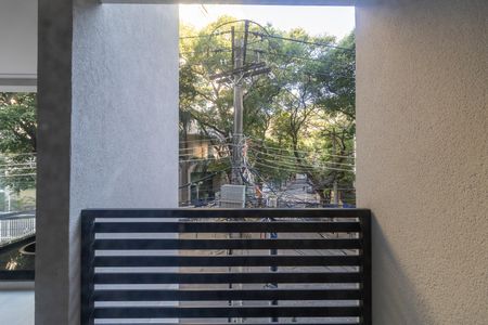 Apartamento à venda com 84m², 2 quartos e 1 vaga Apartamento à venda com 84m², 2 quartos e 1 vagaÁrea de Serviço Vista