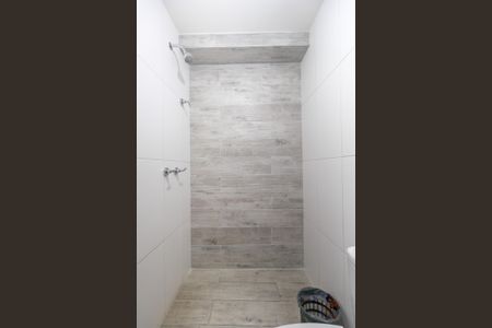 Apartamento à venda com 84m², 2 quartos e 1 vaga Apartamento à venda com 84m², 2 quartos e 1 vagaBanheiro Social