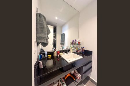 Apartamento à venda com 72m², 1 quarto e 1 vagaBanheiro