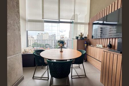 Apartamento à venda com 72m², 1 quarto e 1 vagaVaranda