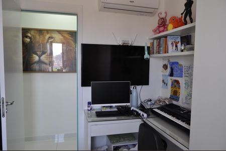 Apartamento à venda com 68m², 3 quartos e 1 vagaQuarto 2