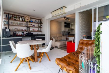 Varanda de apartamento à venda com 2 quartos, 58m² em Brooklin, São Paulo