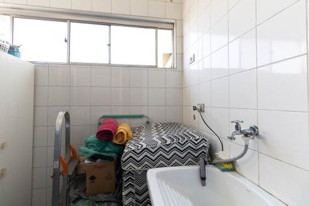 Apartamento à venda com 65m², 3 quartos e 2 vagasLavanderia