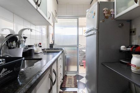 Apartamento à venda com 65m², 3 quartos e 2 vagasCozinha