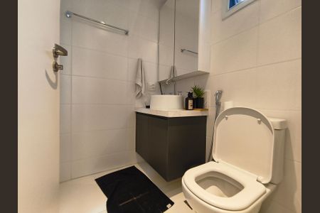 Apartamento à venda com 140m², 3 quartos e 3 vagasBanheiro da Suíte 2