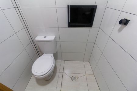 Apartamento para alugar com 30m², 1 quarto e sem vagaBanheiro