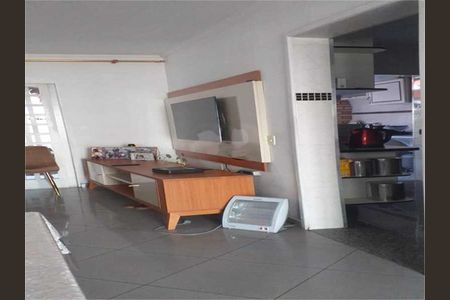 Casa à venda com 2 quartos, 115m² em Vila Metalúrgica, Santo André