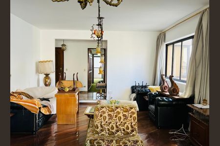 Apartamento à venda com 3 quartos, 220m² em Higienópolis, São Paulo