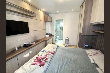 Casa à venda com 7 quartos, 251m² em Vila Macedopolis, São Paulo