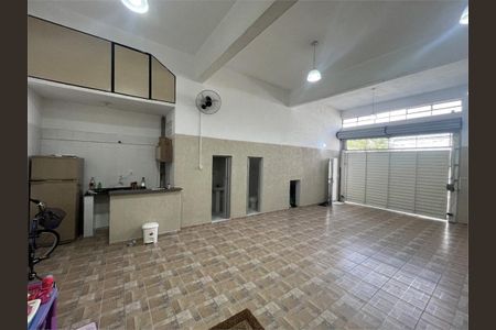Casa à venda com 251m², 7 quartos e 4 vagas