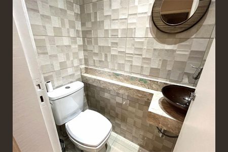 Casa à venda com 251m², 7 quartos e 4 vagas