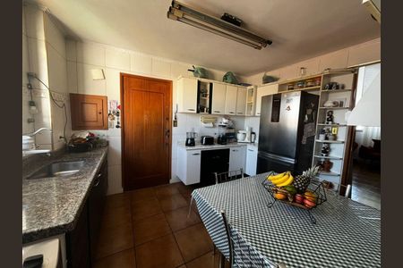 Apartamento à venda com 3 quartos, 95m² em Vila Carrão, São Paulo
