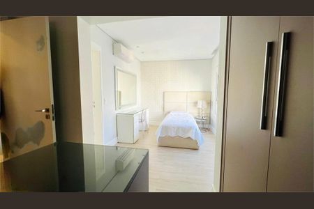 Apartamento à venda com 3 quartos, 185m² em Campo Belo, São Paulo