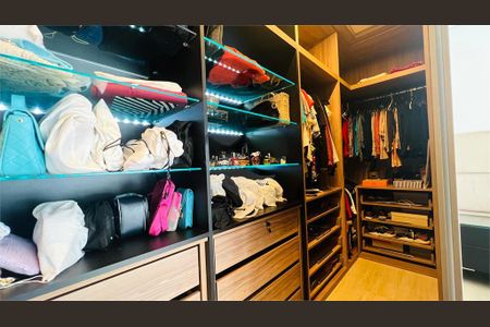 Apartamento à venda com 3 quartos, 185m² em Campo Belo, São Paulo