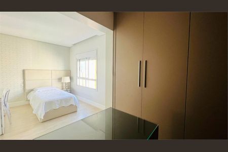 Apartamento à venda com 3 quartos, 185m² em Campo Belo, São Paulo