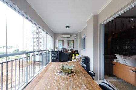 Apartamento à venda com 147m², 3 quartos e 2 vagas