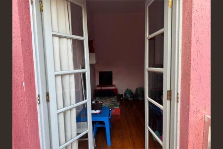 Casa à venda com 2 quartos, 120m² em Água Rasa, São Paulo