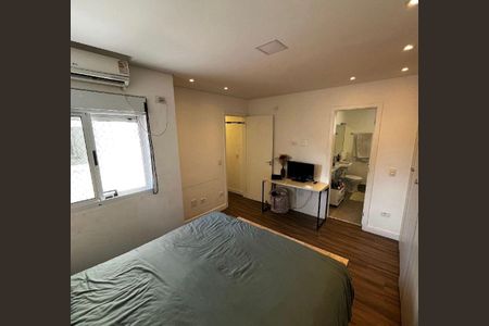 Casa à venda com 3 quartos, 242m² em Chora Menino, São Paulo