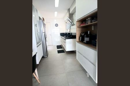 Apartamento à venda com 171m², 3 quartos e 3 vagas