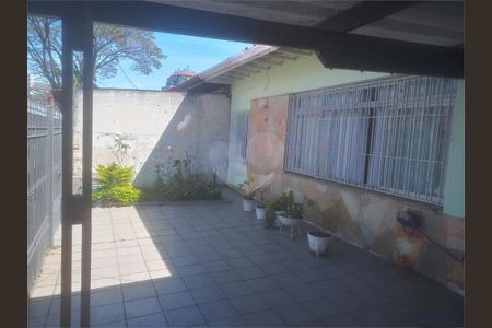 Casa à venda com 210m², 3 quartos e 3 vagas