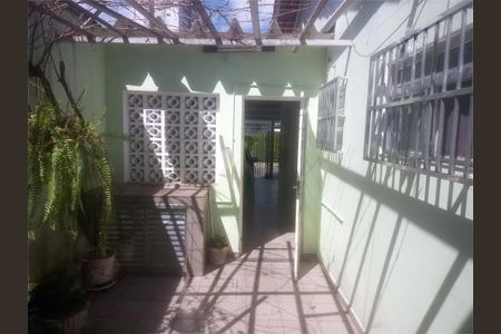 Casa à venda com 3 quartos, 210m² em Santo Amaro, São Paulo