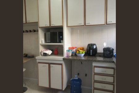Apartamento à venda com 120m², 4 quartos e 3 vagas