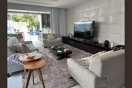 Casa à venda com 5 quartos, 238m² em Recreio dos Bandeirantes, Rio de Janeiro