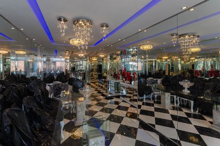 Apartamento à venda com 95m², 1 quarto e sem vagaSala